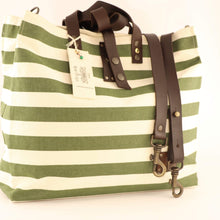 Load image into Gallery viewer, BellasOriginal Bags Canvas Green &amp; White bag