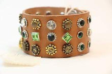 Load image into Gallery viewer, BellasOriginal Bracelets Wide Vintage natural leather bracelet with crystal and rivets